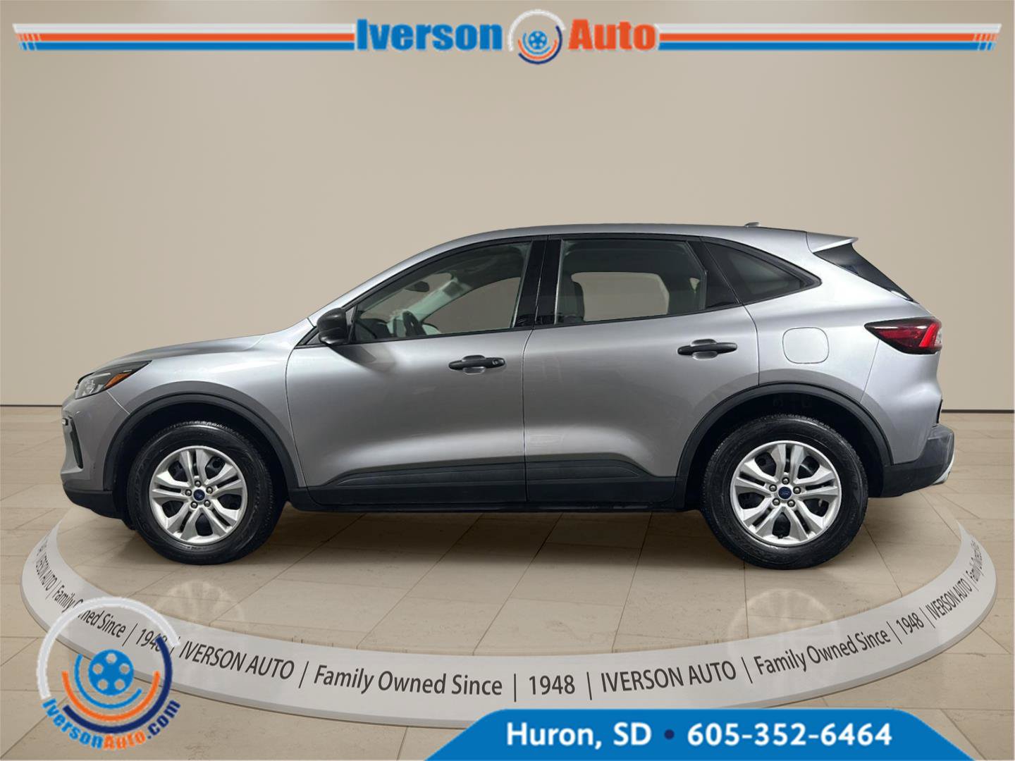 Used 2023 Ford Escape AWD image 4