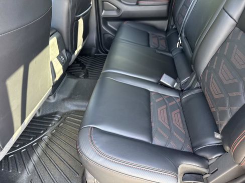 Used 2025 Nissan Frontier PRO-4X w/ Pro Premium Package AWD/4WD image 10
