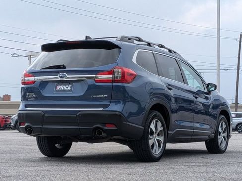 Used 2022 Subaru Ascent Premium w/ Convenience Package AWD/4WD image 5