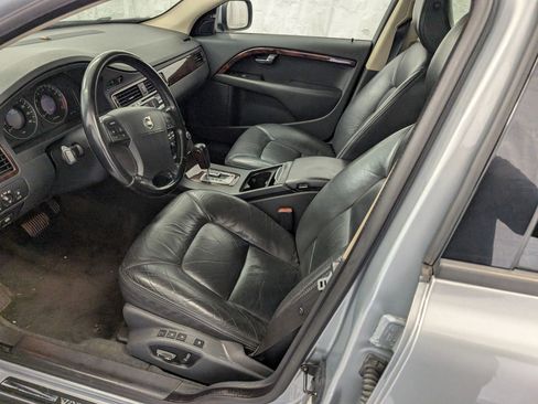 Used 2008 Volvo XC70 3.2 image 34