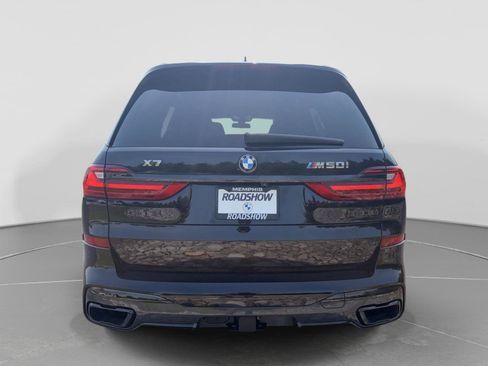 Used 2021 BMW X7 M50i AWD/4WD image 4