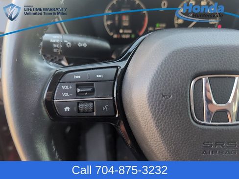 Used 2025 Honda CR-V EX-L image 23