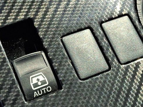 Used 2022 Toyota 4Runner TRD Off-Road AWD/4WD image 7