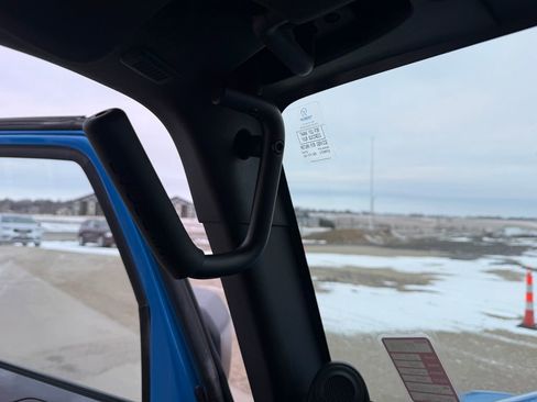 Used 2011 Jeep Wrangler Unlimited Sahara w/ Dual Top Group image 20