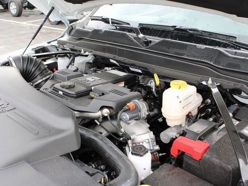 New 2024 RAM 5500 Tradesman w/ Max Tow Package image 22