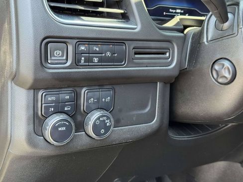 Used 2024 Chevrolet Tahoe RST w/ Luxury Package AWD/4WD image 11