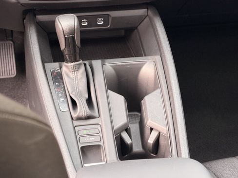 Used 2025 Honda Accord SE image 18