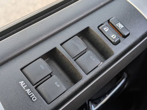 Used 2023 Toyota 4Runner SR5 Premium image 22