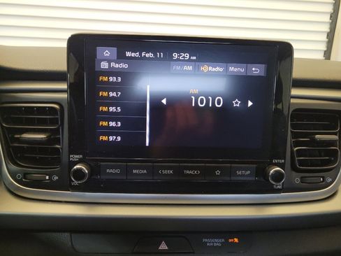 Used 2023 Kia Rio S image 25