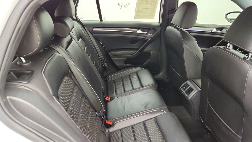 Used 2019 Volkswagen Golf R 4-Door AWD/4WD image 22