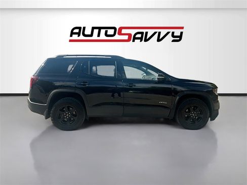 Used 2022 GMC Acadia AT4 w/ Technology Package image 8
