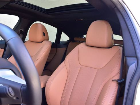 Used 2025 BMW i4 eDrive40 RWD image 16