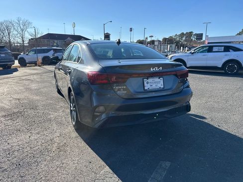 Used 2017 Hyundai Santa Fe Limited image 5