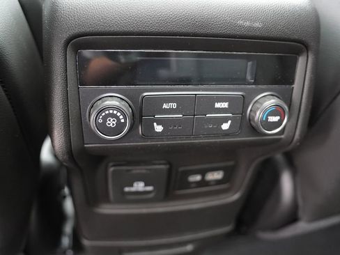 Certified 2023 GMC Acadia Denali w/ Denali Ultimate Package image 20