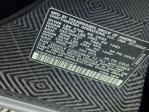 Used 2023 Volkswagen Atlas Cross Sport SE image 12