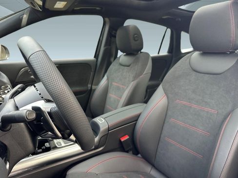 New 2026 Mercedes-Benz GLA 35 AMG 4MATIC image 20