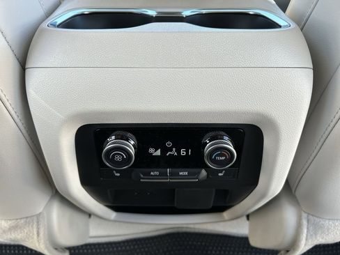 New 2026 Buick Enclave Avenir w/ Super Cruise Package image 22