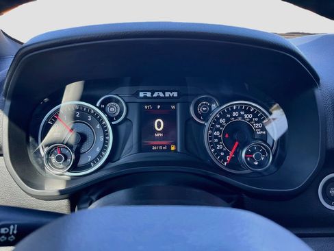 Used 2023 RAM 1500 Big Horn AWD/4WD image 12