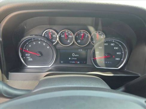 Used 2020 Chevrolet Silverado 1500 LT w/ Texas Edition AWD/4WD image 11