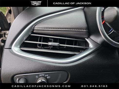 Used 2024 Chevrolet Malibu LT image 19