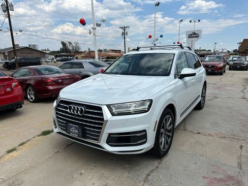 Used 2018 Audi Q7 3.0T Prestige AWD/4WD image 3