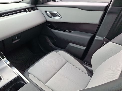Certified 2026 Land Rover Range Rover Velar Dynamic SE AWD/4WD image 4
