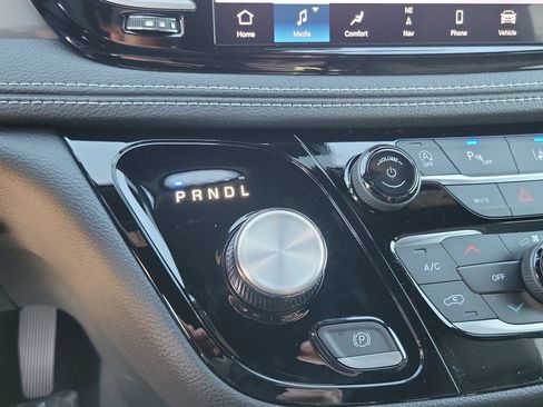 New 2026 Chrysler Pacifica Select FWD image 11