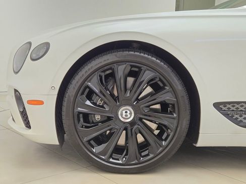 Certified 2022 Bentley Continental GT Mulliner AWD/4WD image 6