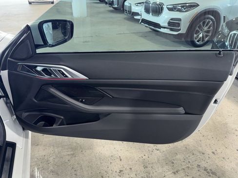 Used 2023 BMW 430i Coupe w/ Convenience Package RWD image 9