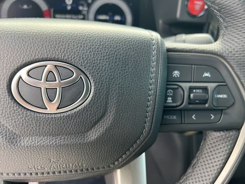 New 2026 Toyota Tacoma TRD Off-Road AWD/4WD image 29
