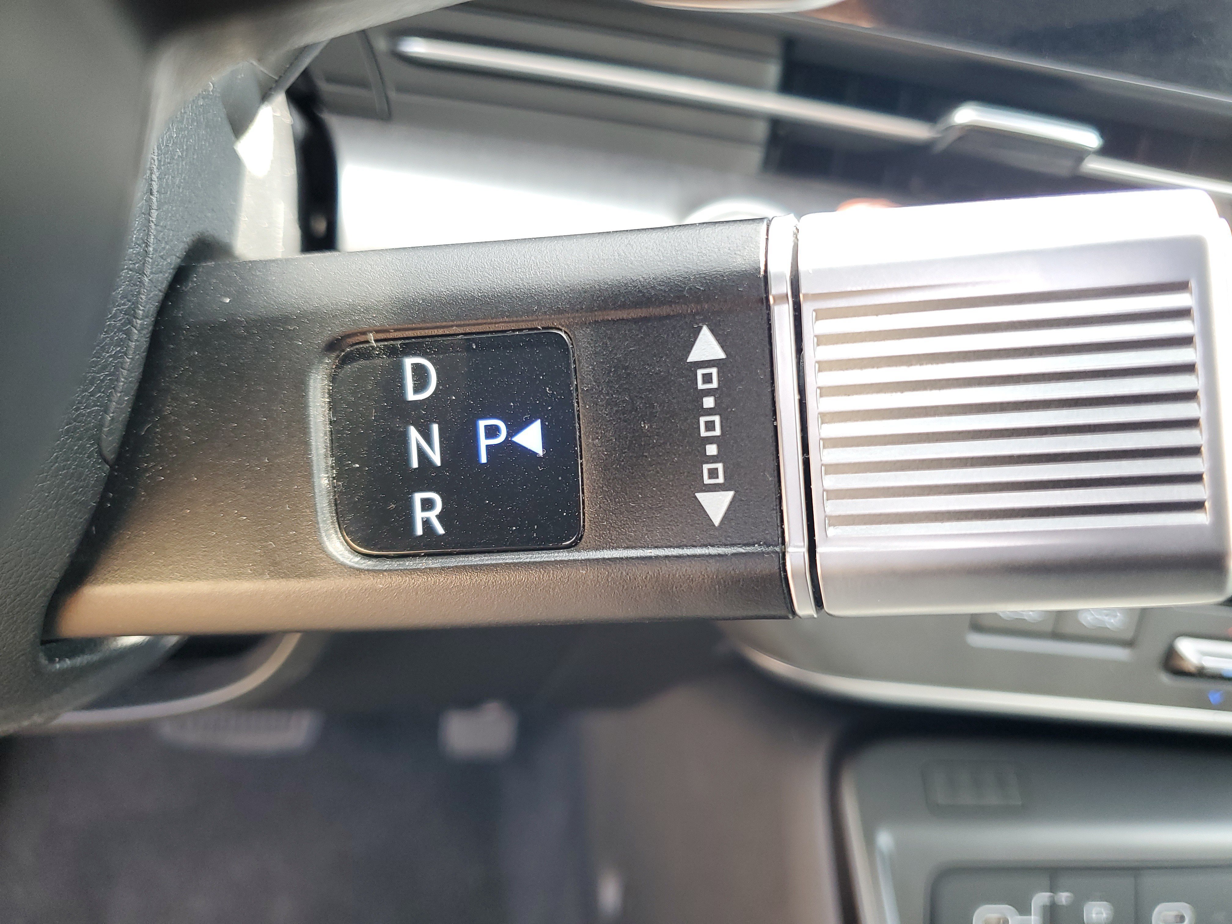 Used 2024 Hyundai Kona Limited AWD/4WD image 26
