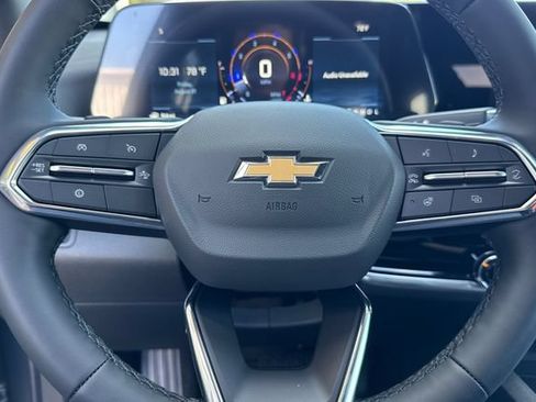 New 2027 Chevrolet Equinox LT FWD image 33