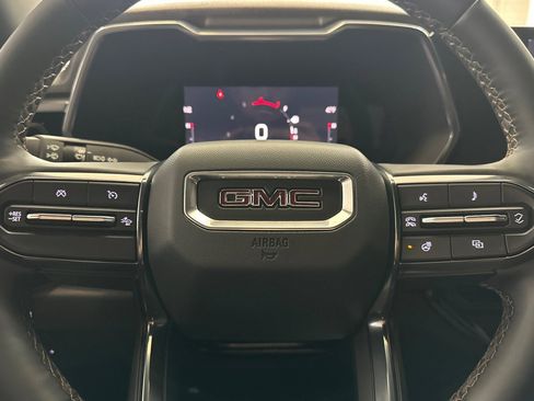 Used 2023 GMC Canyon AT4 w/ AT4 Premium Package image 16