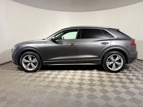 Used 2022 Audi Q8 Prestige AWD/4WD image 3