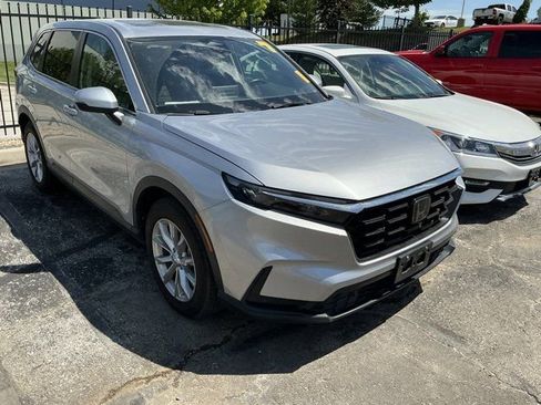 Used 2025 Honda CR-V EX-L image 4