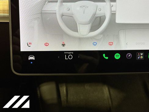 Used 2022 Tesla Model 3 Long Range AWD/4WD image 17