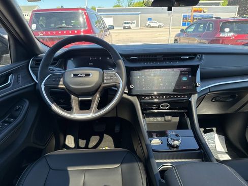New 2026 Jeep Grand Cherokee L Limited AWD/4WD image 20