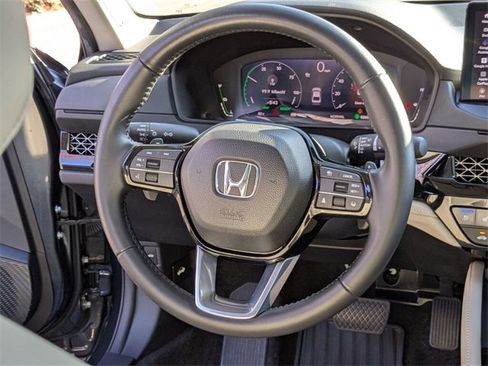 Certified 2023 Honda Accord Touring image 18