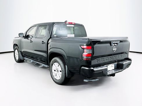 Used 2023 Nissan Frontier SV w/ SV Convenience Package image 5