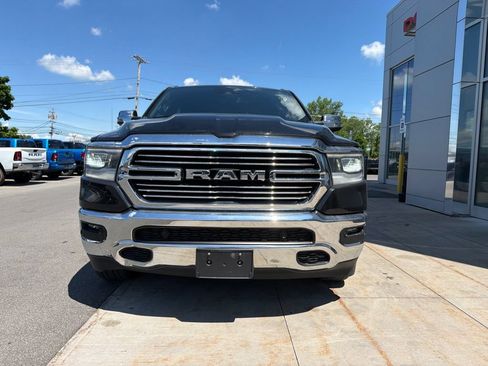 Used 2023 RAM 1500 Laramie AWD/4WD image 7