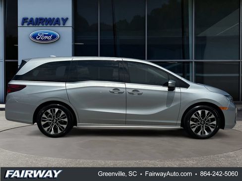 Used 2025 Honda Odyssey Elite image 9