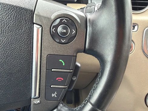 Used 2013 Land Rover LR4 HSE AWD/4WD image 11