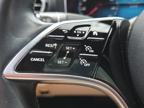 Used 2021 Mercedes-Benz E 350 Sedan image 28