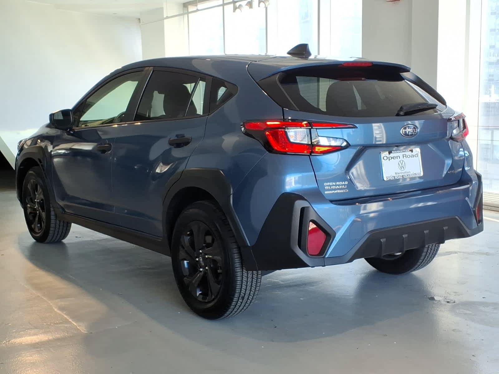 Used 2024 Subaru Crosstrek 2.0i AWD/4WD image 6