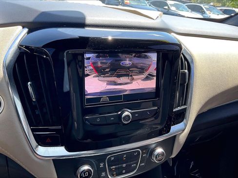 Used 2023 Chevrolet Traverse LS w/ Safety Package image 21