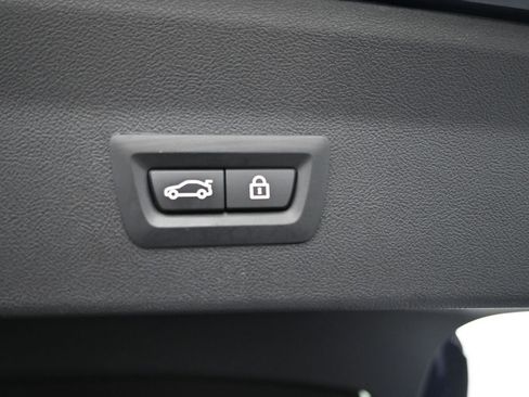 Certified 2023 BMW X4 xDrive30i image 34