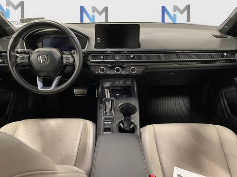 Used 2024 Honda Civic Sport Touring image 10