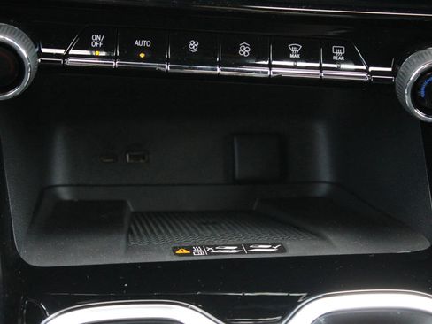 New 2026 Chevrolet Traverse LT w/ Driver Confidence Package FWD image 47