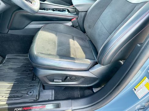 Certified 2025 Ford Explorer ST AWD/4WD image 9