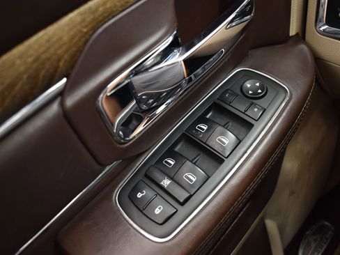 Used 2014 RAM 2500 Longhorn image 24